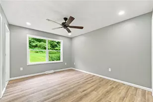 358 Kaylor Frogtown Rd, Brady's Bend Township, PA 16025 - Photo 15