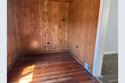 433 Euclid Ave, Glassport, PA 15045 - Photo 3