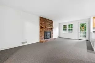 9672 Buckingham Dr, Pittsburgh, PA 15101 - Photo 15