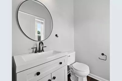 106 Brighton Ln, Adams Township, PA 16046 - Photo 9