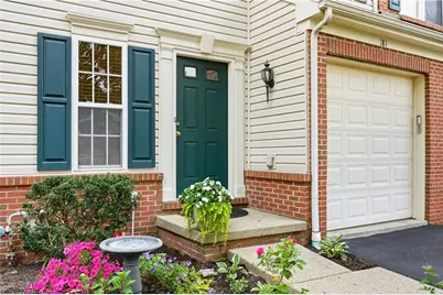 181 Southern Valley Ct, Adams Township, PA 16046 - Photo 3