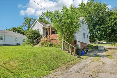221 Rosecrest Dr, Monroeville, PA 15146 - Photo 3