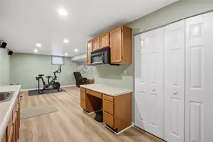 32 Westchester Ct, Robinson Twp, PA 15136 - Photo 35