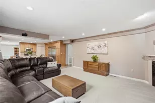 32 Westchester Ct, Robinson Twp, PA 15136 - Photo 13