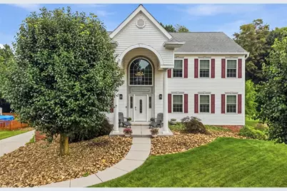 32 Westchester Ct., Robinson Twp, PA 15136 - Photo 1
