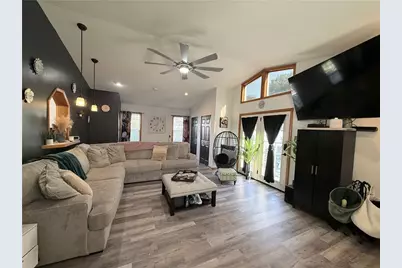 404 9th St, Monongahela, PA 15063 - Photo 3