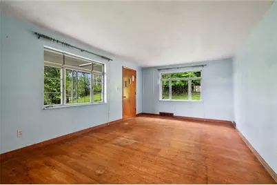 3601 Brandis Ave, South Park, PA 15129 - Photo 7