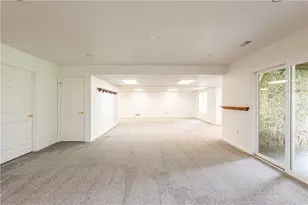 6089 Triple Crown Cir, Hempfield Township, PA 15601 - Photo 47