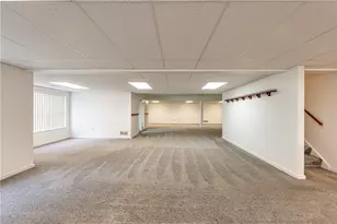 6089 Triple Crown Cir, Hempfield Township, PA 15601 - Photo 45