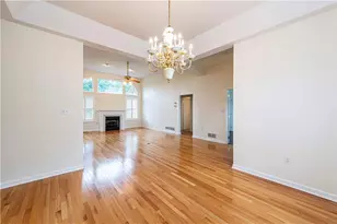6089 Triple Crown Cir, Hempfield Township, PA 15601 - Photo 15