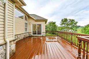 6089 Triple Crown Cir, Hempfield Township, PA 15601 - Photo 7