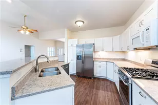 6089 Triple Crown Cir, Hempfield Township, PA 15601 - Photo 23