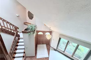 135 Regency Dr, South Union Township, PA 15401 - Photo 23
