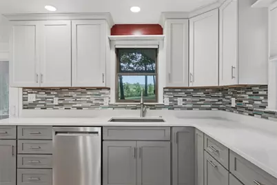 108 Needham Dr, Middlesex Township, PA 16059 - Photo 9