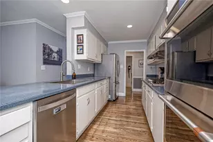 1136 Cornell Rd, Pittsburgh, PA 15205 - Photo 13