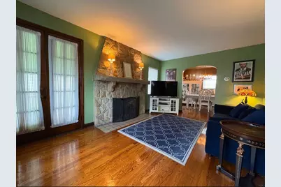 608 E 10th Avenue, East Pittsburgh, PA 15084 - Photo 9
