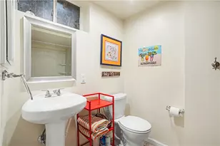 1242 Arrowood Dr, Pittsburgh, PA 15243 - Photo 21