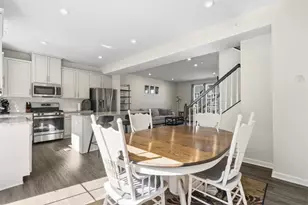 458 Greenwood Dr, Canonsburg, PA 15317 - Photo 9