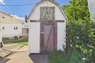 204 Goodrich St, Erie City, PA 16508 - Photo 19