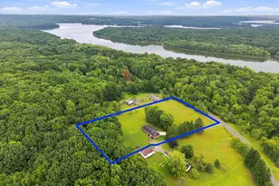 3115 Shadow Dr Dr, South Pymatuning Township, PA 16150 - Photo 5