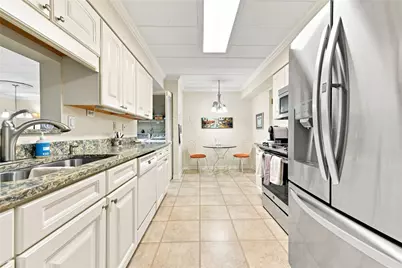 820 E Beau St. #5J, South Strabane, PA 15301 - Photo 11
