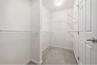 170 Broadstone Dr, Adams Township, PA 16046 - Photo 17
