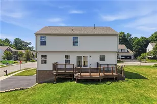170 Broadstone Dr, Adams Township, PA 16046 - Photo 27