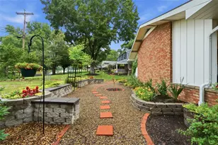 1538 King Charles Dr, Pittsburgh, PA 15237 - Photo 3