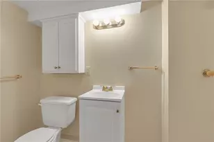 217 Greenwood Dr, Rochester, PA 15066 - Photo 23