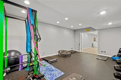 280 Palomino Dr, South Park, PA 15102 - Photo 47