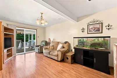 252 Boyce Park Dr, Pittsburgh, PA 15239 - Photo 11
