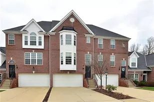 574 E Vanderbilt Dr, Adams Township, PA 16046 - Photo 1