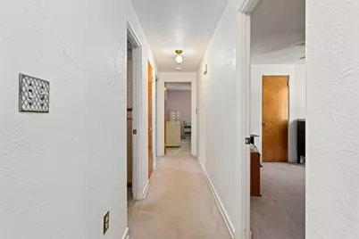 104 Highland Rd, Bethel Park, PA 15102 - Photo 27