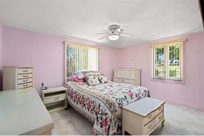 104 Highland Rd, Bethel Park, PA 15102 - Photo 11