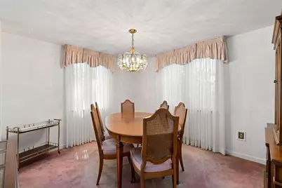 104 Highland Rd, Bethel Park, PA 15102 - Photo 5