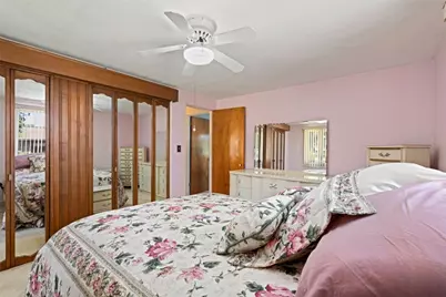 104 Highland Rd, Bethel Park, PA 15102 - Photo 13