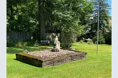 410 E Clen Moore Blvd, New Castle, PA 16105 - Photo 37