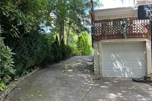 410 E Clen Moore Blvd, New Castle, PA 16105 - Photo 29