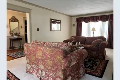 410 E Clen Moore Blvd, New Castle, PA 16105 - Photo 9