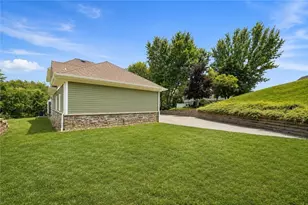 2215 Hyland Rd, Penn Twp, PA 15636 - Photo 41