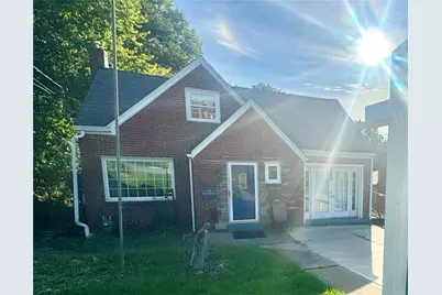 11 Green Oak, Scott Township, PA 15220 - Photo 1