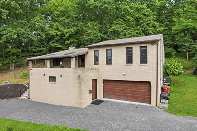 678 Smith Lane, Pittsburgh, PA 15205 - Photo 3