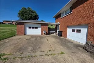 2638 Beverly Dr, Canton Township, PA 15301 - Photo 21