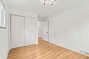150 Meadowbrook Dr, Bethel Park, PA 15102 - Photo 25