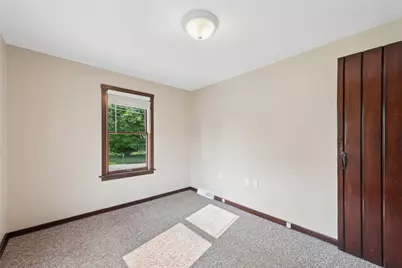 1676 E Laurel Circle, Mount Pleasant Township, PA 15666 - Photo 11