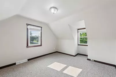1676 E Laurel Circle, Mount Pleasant Township, PA 15666 - Photo 19