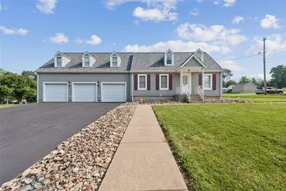 1676 E Laurel Circle, Mount Pleasant Township, PA 15666 - Photo 1