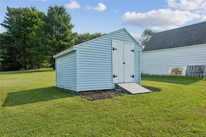 1676 E Laurel Circle, Mount Pleasant Township, PA 15666 - Photo 27