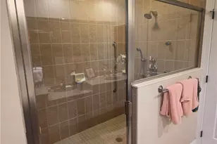 2000 Deacon Dr Unit, Latrobe, PA 15650 - Photo 7