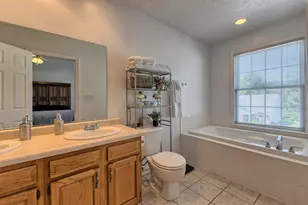 128 Odinwood Ct, Greensburg, PA 15601 - Photo 17